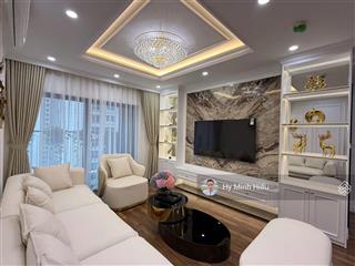 Chính chủ bán căn 2 ngủ goldmark city 136 hồ tùng mậuful nội thất  ở ngay giá 7,6 tỷ