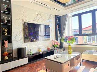 Xuân thuỷ  65m x 8t thang máy  gara oto  tặng nội thất  ở ngay  giá 27,5 tỷ