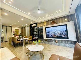 Bán nhà chùa láng đống đa ô tô vào nhà, kinh doanh bất chấp, 10m ra phố,thang máy 65m 8 tầng 23 tỷ