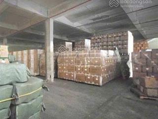 Kho nguyễn tất thành cần cho thuê gấp diện tích 1200m2 đường cont