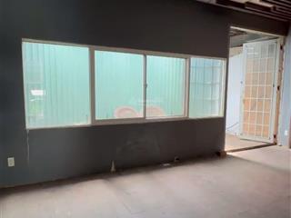 Kho mini diện tích 100m2 trần cao thoáng ở phạm hữu lầu cho thuê