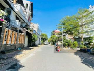 Hoàng diệu 2  (4*20) kdc cao cấp đường 10m, nhà siêu đẹp nội thất cao cấp. cần bán gấp
