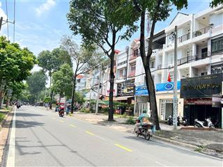 Nhà 1 trệt 2 lầu, nhà trọ 26 phòng thu nhập 55tr/tháng dt 10x12.5 vuông vức ngay kha vạn cân