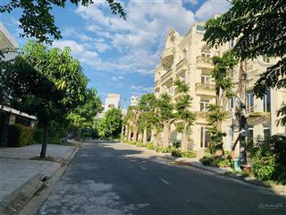 Bán lô biệt thự 270m2, lô đẹp nhất khu nam việt á đang chào bán.