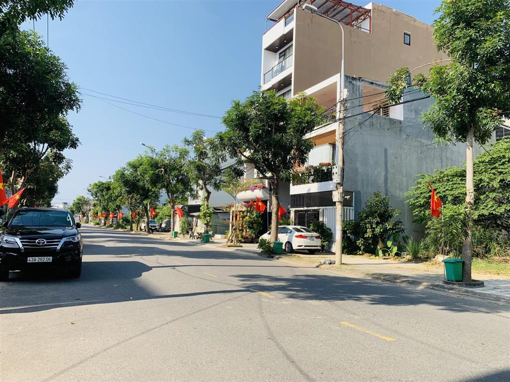 Bán cặp đất nghiêm xuân yêm  đường 10m5, khu nam việt á gd1