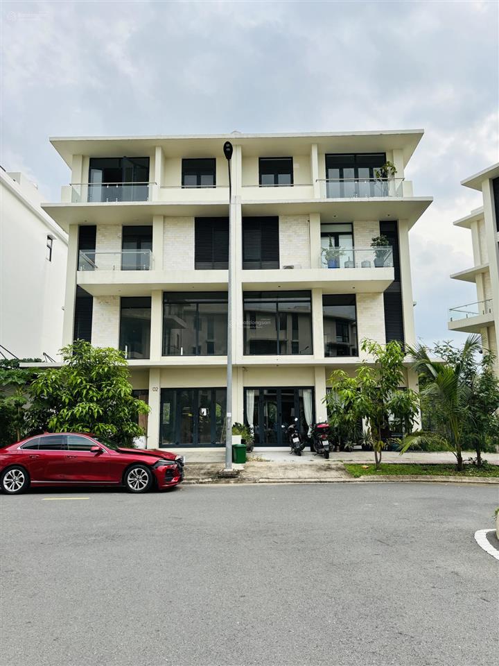 Cập nhật full 33 căn villa park, hot bt full nt 170m2  125tr/m2