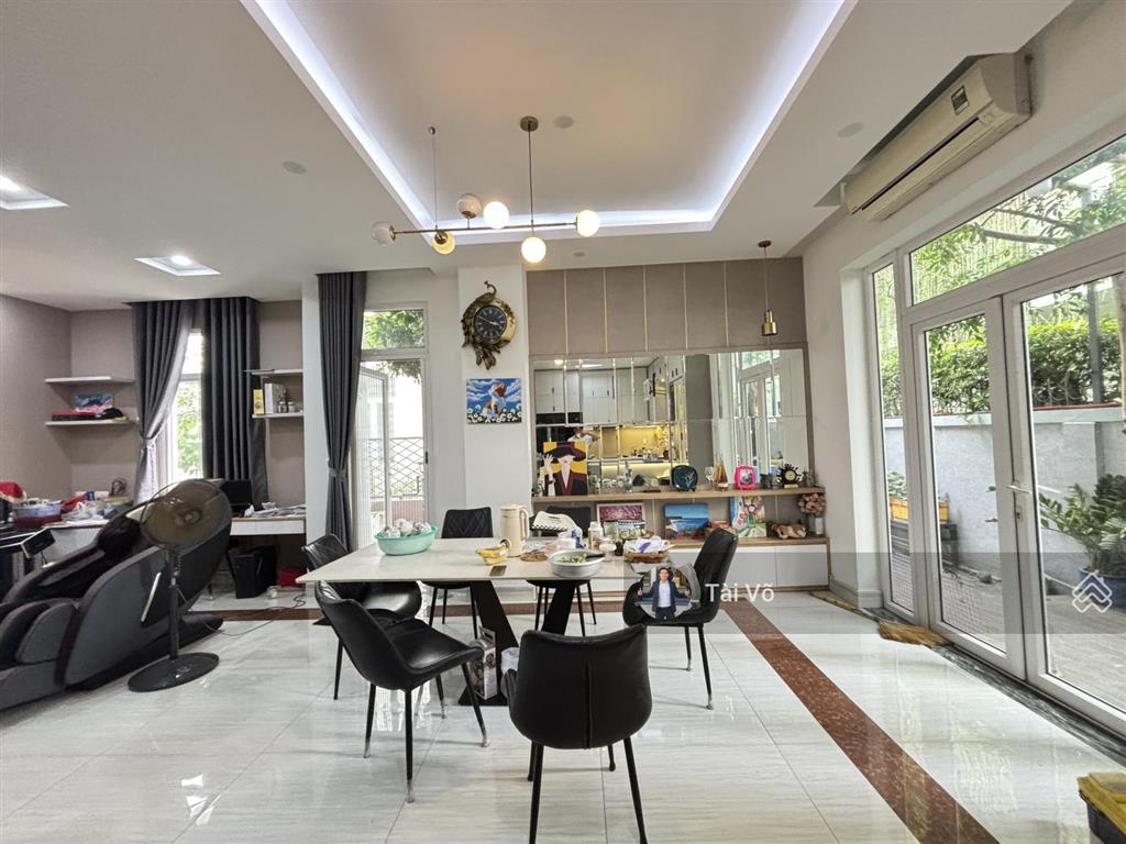 Bt sl villa park 10x20 27t nhà mới vào ở ngay