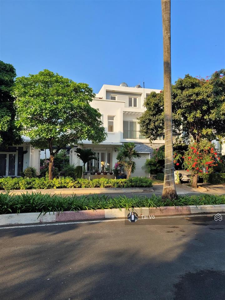 Bt sl villa park 10x20 27t nhà mới vào ở ngay