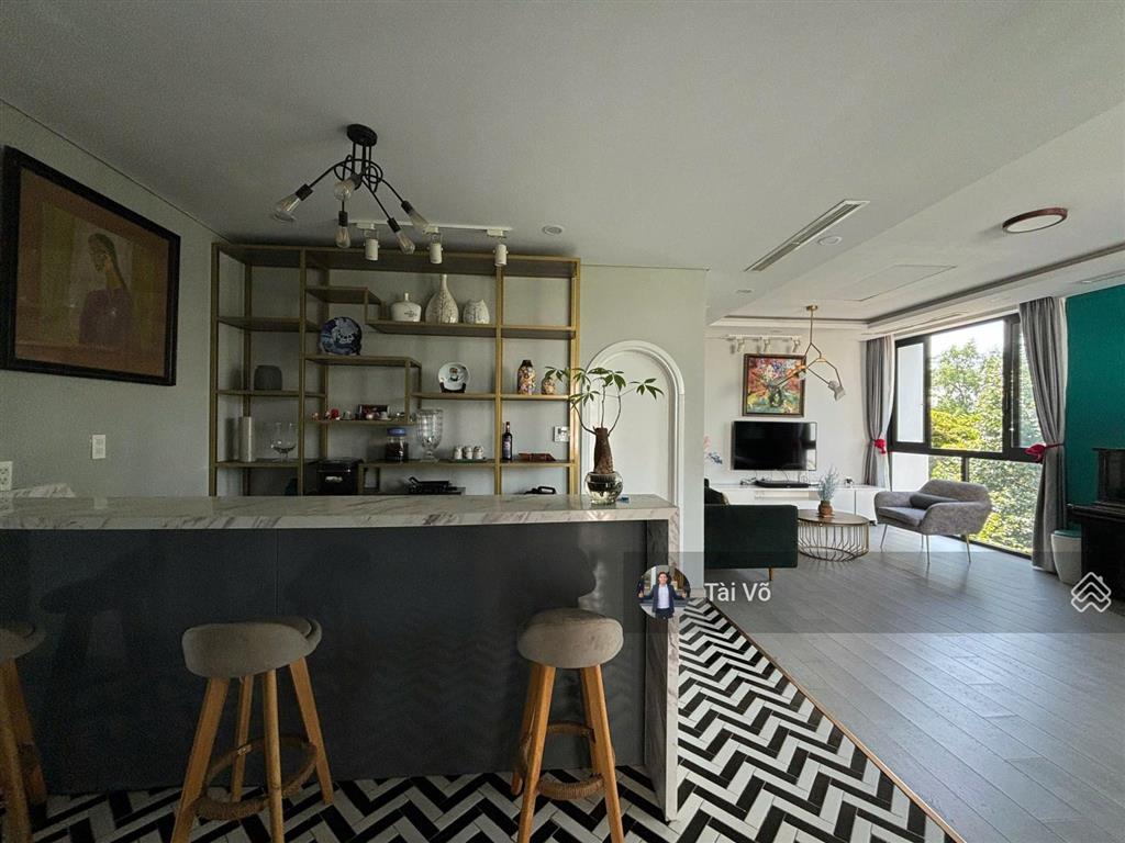 Á khôi villa park, công viên trước, sau nhà 43 tỷ, thêm 160m2 vườn