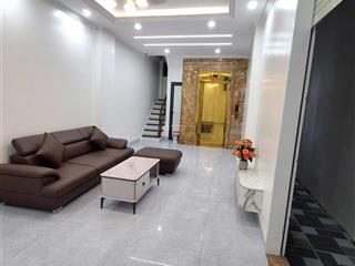 Tôi chính chủ,bán nhà 6 tầng,có thang máy,đầu ngõ 181,trần phú,văn quán,hà đông.