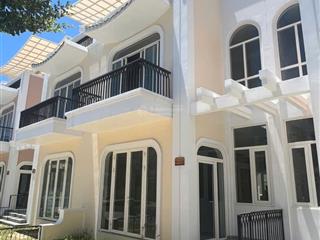 1 căn duy nhất chỉ 4,6 tỷ hướng đẹp nhất, 120m2 tại parasol  caraworld cam ranh 0933 567 ***