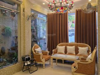 Bán nhà 5 tầng mặt tiền đường trần bình trọng trung tâm nha trang