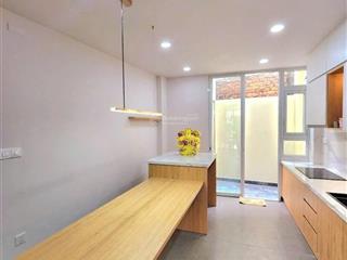 1% anh chị. bán nhà 3 lầu hxt, hương lộ 2, dt 4,5m x 12m. nhà mới sang trọng bình tân