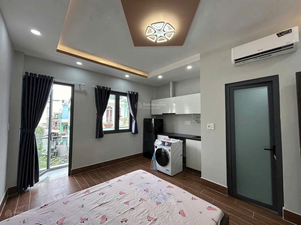 Lạc long quân q11 chdv 7 phòng hẻm 8m giá chỉ 8,8 tỷ