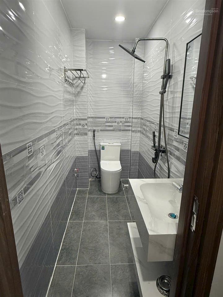 Nhà mới trần văn cẩn, q. tân phú  3 lầu, 7 phòng dịch vụ, full nội thất, đầu tư ngay  8,8 tỷ