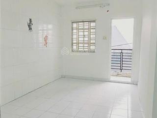 Hiếm nhà trung tâm quận 11 sát mặt tiền  trệt 3 lầu  5,5 tỷ tl