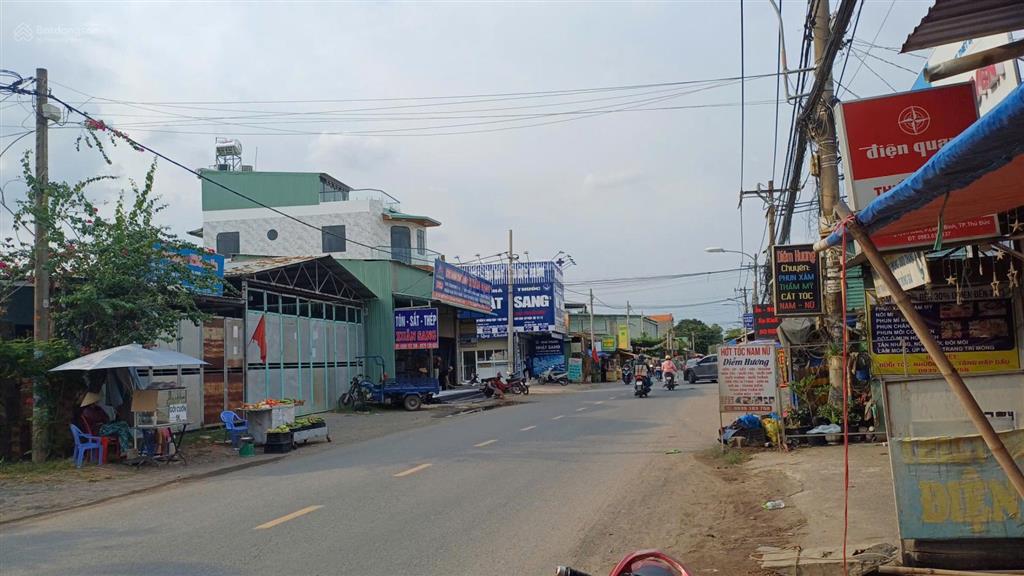 Chủ kẹt bán gấp nhà mặt tiền nguyễn xiển cách vinhomes chỉ 2km giá siêu hời chỉ với 11tỷ, 134.8m2