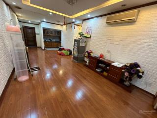 Chính chủ bán gấp căn hộ 3 phòng ngủ hoàng anh gold house  giá chỉ 3 tỷ 3
