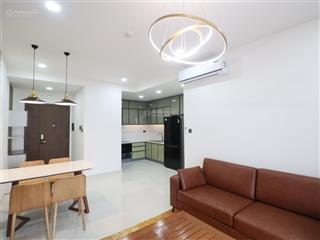 Bán căn hộ thế kỷ 21, dt  75m2, 2pn, ban công, có sổ hồng