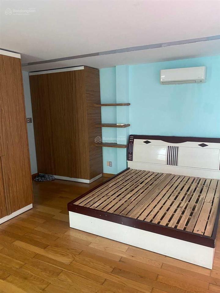 Cho thuê nhà góc 2mt hẻm, đường ô tô, phan văn trị, 8*10m, 3 tầng, giá 16 triệu/th