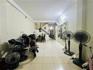 Bán nhà dân xây đường phạm văn đồng 52m2 mt gần 4m giá 8.2 tỷ nhà sát mặt phố ngõ rộng