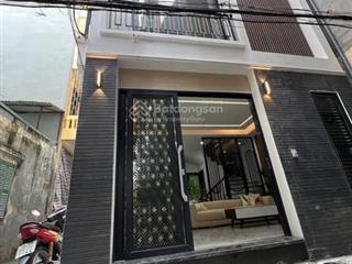 Bán nhà cổng trường đại học hà nội  phùng khoang 35m2 x 5t giá 10,7 tỷ