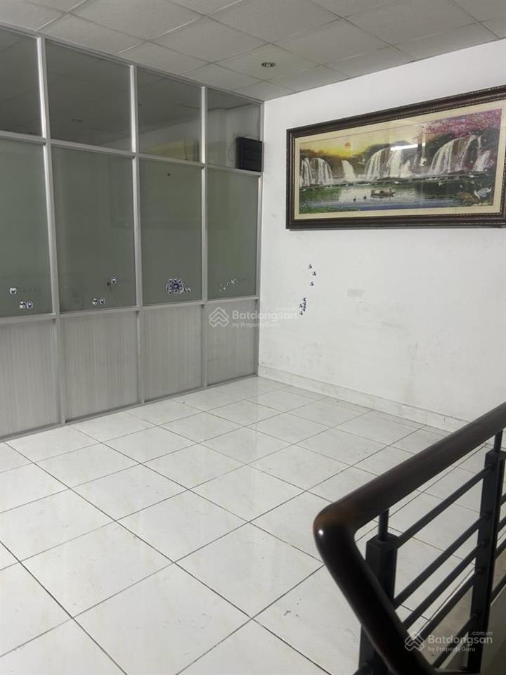Bán nhà dt 100 m2 (5,5 x 16m), sát chợ tân hương  tân phú  hxh nhựa 8m thông, chỉ 8 tỷ