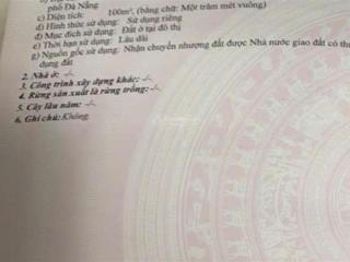 Mặt tiền trường sa  đường hướng ra biển