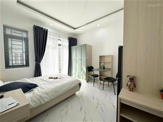 Chdv 1pn full nội thấtban côngthang máy ngay hậu giang, nguyễn văn luông