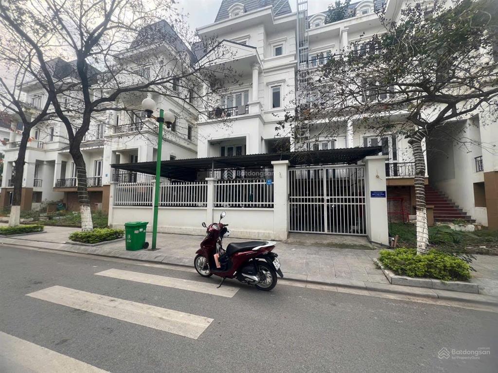 Chính chủ bán nhà (bt song lập) khu đô thị lideco diện tích đất 224m2