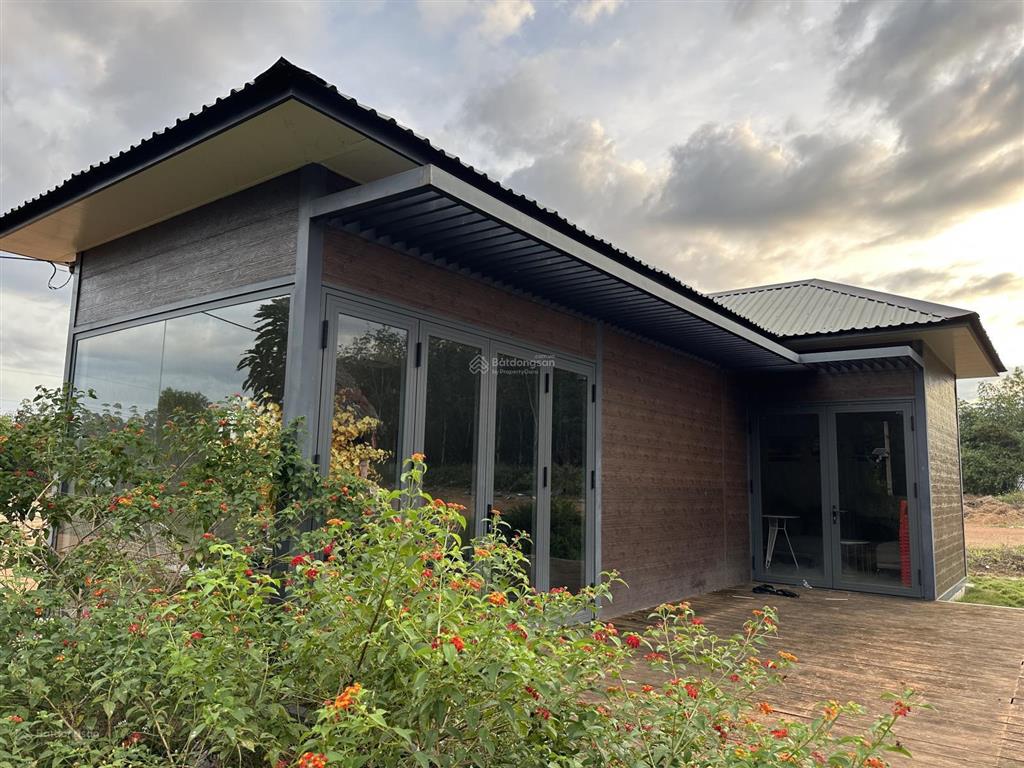 Bán nhanh trong năm, căn homestay tâm huyết, 335,2m2 (100m2 tc), 450tr shr