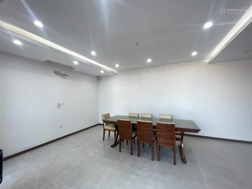 Biệt thự hiện đại giữa lòng thủ đô, bán nhà khu vực phố cửa nam, ba đình 88m2, 6 tầng, 31 tỷ