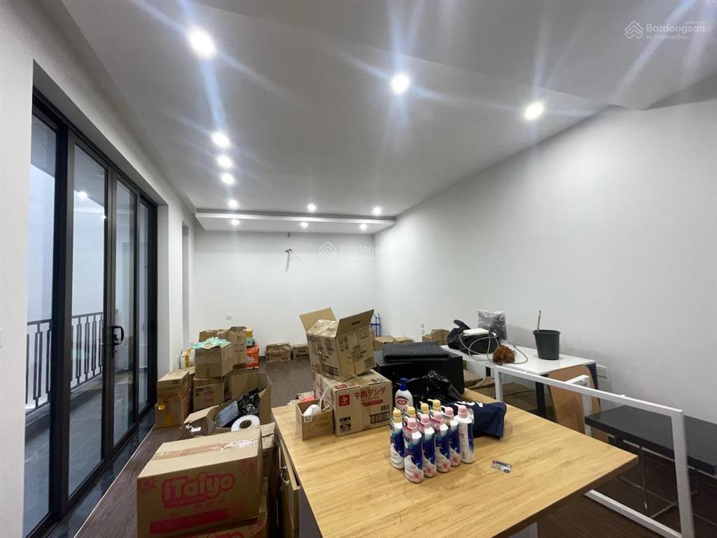 Biệt thự hiện đại giữa lòng thủ đô, bán nhà khu vực phố cửa nam, ba đình 88m2, 6 tầng, 31 tỷ