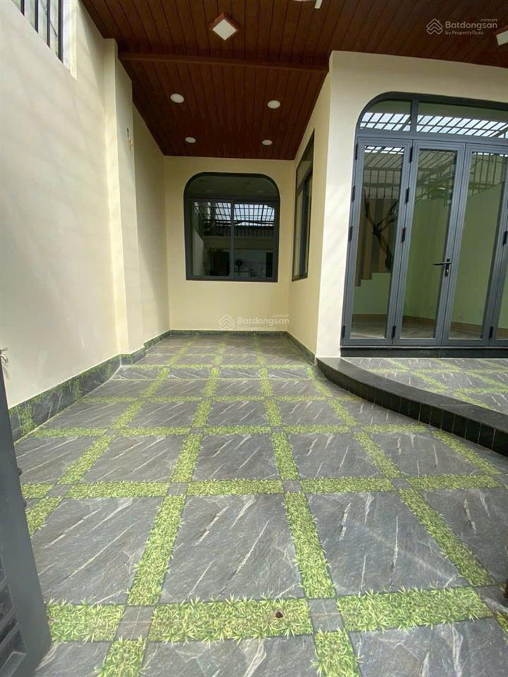 Cho thuê nhà 247/1a huỳnh văn bánh, phường 12, quận phú nhuận hẻm xe hơi