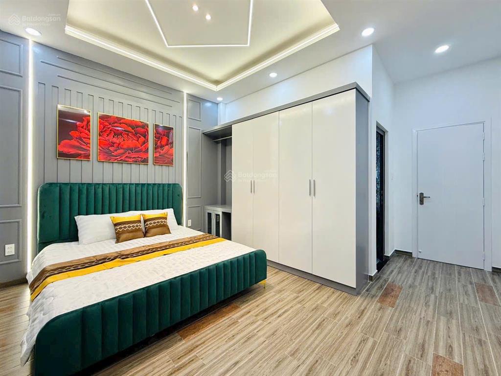Cho thuê biệt thự full nội thất ngay trung tâm lê quang định, phường 11, quận bình thạnh