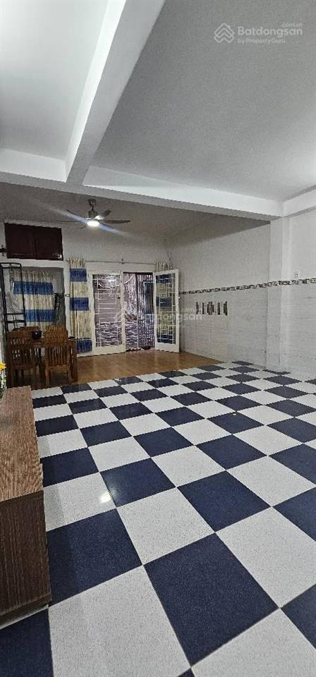 Nhà 2 tầng mới vào ở ngay  kế bên khu kiều đàm ngang gần 5m  đúc btct kiên cố  chỉ 5.6 tỷ