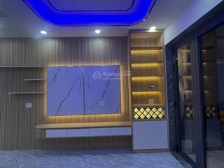 Nhà mới full nội thất  cách 10m ra đường xh h.t phát thông nam long trần trọng cung  chỉ 5.2 tỷ