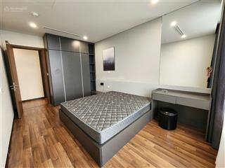 Chuyên cho thuê căn hộ chung cư hà nội center point 2 ngủ 2wc  full đồ  chỉ 15tr.  0327 005 ***