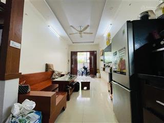 Bán nhà phân lô cầu giấy 35m 6 tầng 2 thoáng ở ngay đẹp nhất phân khúc giá 8.3 tỷ