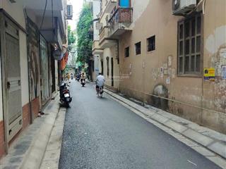 Bán nhà chdv 123m2 cầu giấy  ô tô vào nhà  ngõ bàn cờ thông các ngả  thang máy  26 phòng  pccc