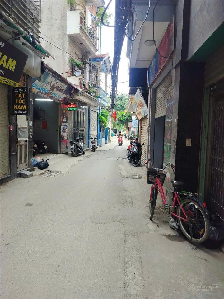 Bán 50m2 đất đẹp phố mễ trì hạ ô tô qua kinh doanh