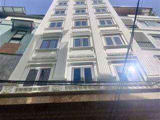 Bán nhà chdv cao cấp mới cầu giấy  09 tầng  1 hầm thang máy 28 phòng khép kín dòng tiền khủng