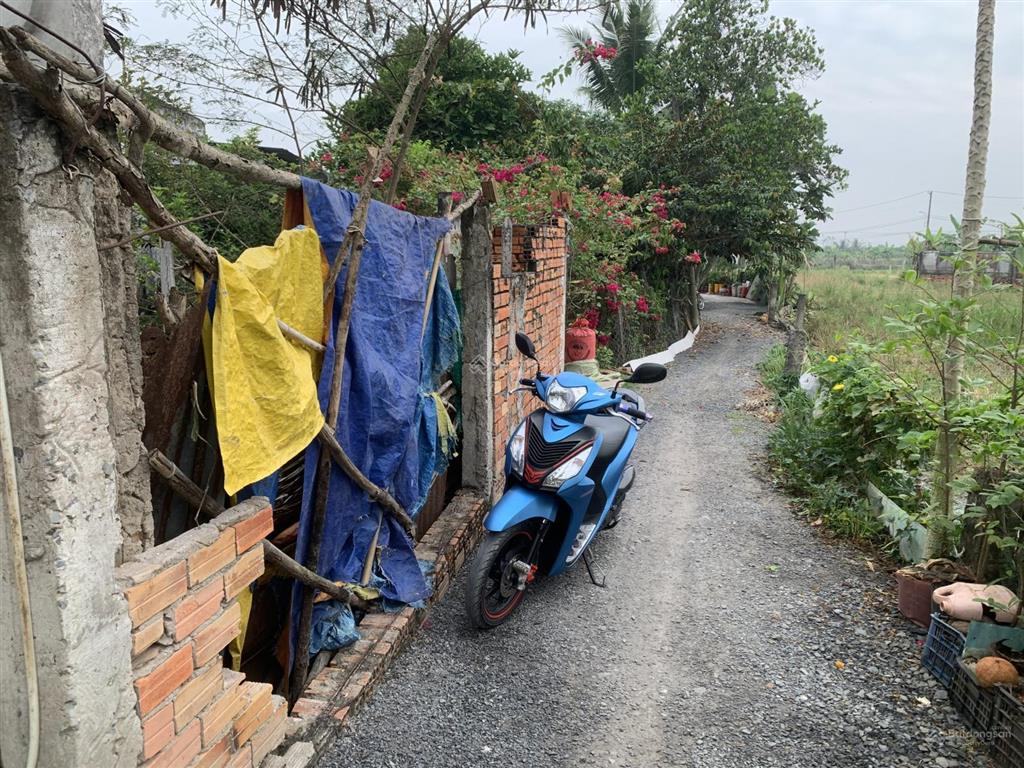 Đất ở xã quy đức, thổ cư full sổ, 171.8m2. chính chủ là em ạ