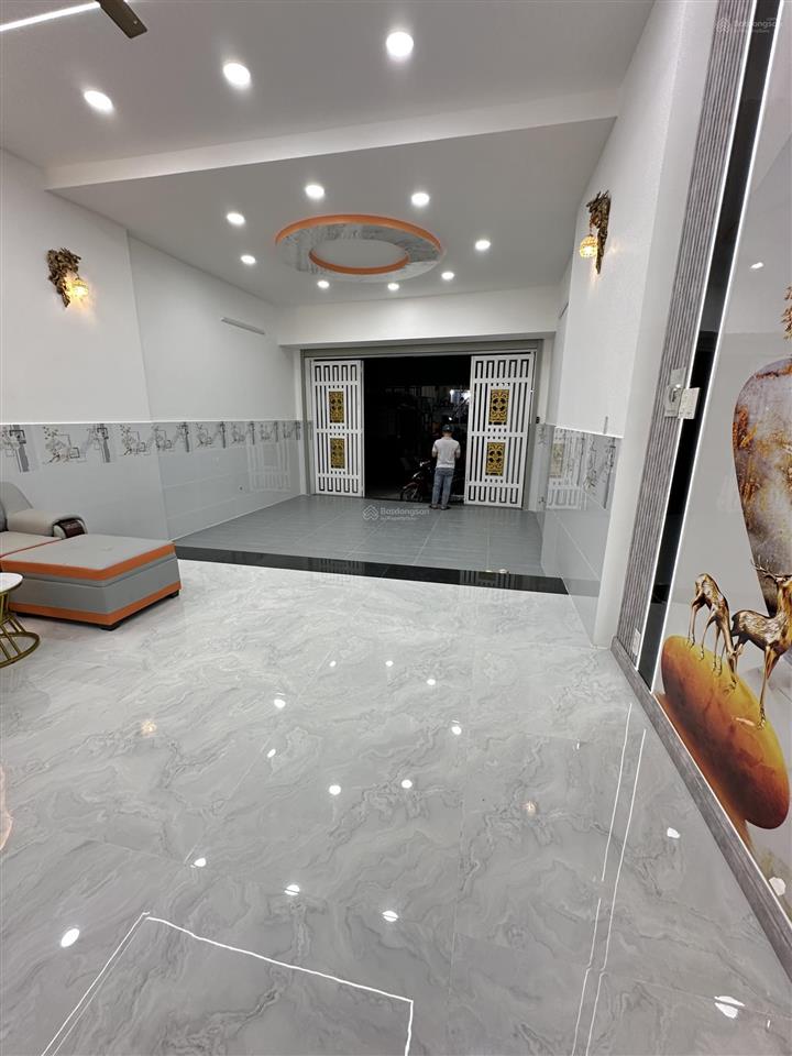 Bán nhà mặt tiền nhựa bà điểm gần phan văn hớn 3 tầng 92m2chỉ 5,8 tỷ
