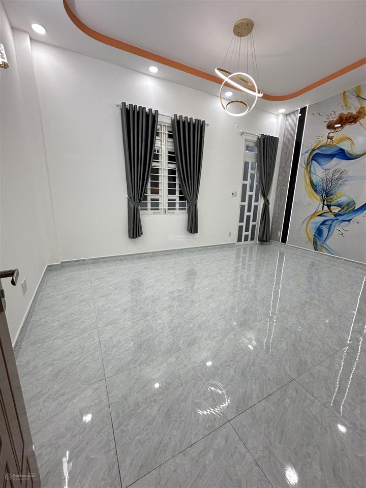 Bán nhà mặt tiền nhựa bà điểm gần phan văn hớn 3 tầng 92m2chỉ 5,8 tỷ