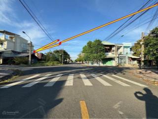 Cần bán lô gốc tđc . đp sát trung tâm chợ và trường học { shr } kinh doanh đa nghề