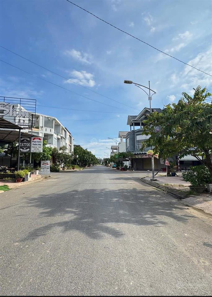 Cần bán lô gốc tđc. đp (7 x 20m) shr / xây dựng tự do