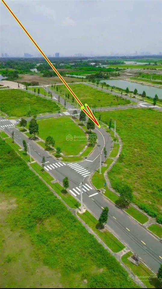 Cần bán tđc . pđ  đối diện công viên ( shr ) / xây dựng tự do