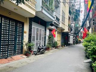 Khúc thừa dụ  nhà đẹp  gần ô tô  ngõ rộng thoáng  full nội thất đẹp dt 30 m  5tầng hơn 7 t