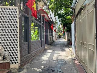  bùi xương trạch  nhà đẹp long lanh  gần phố  tặng full nội thất  dt 32m  mt 4m  5 tầng